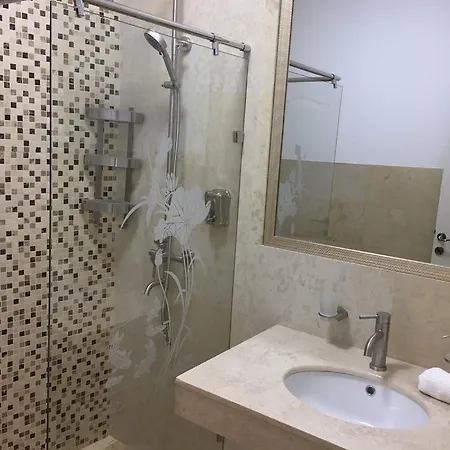 Marailis Hotel 4*